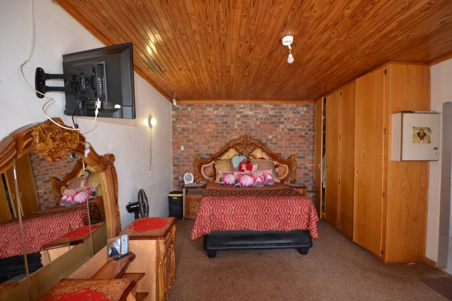 2 Bedroom Property for Sale in Hennenman Free State